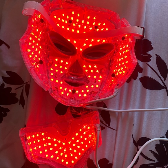 Beauty - Picture 3 of 9